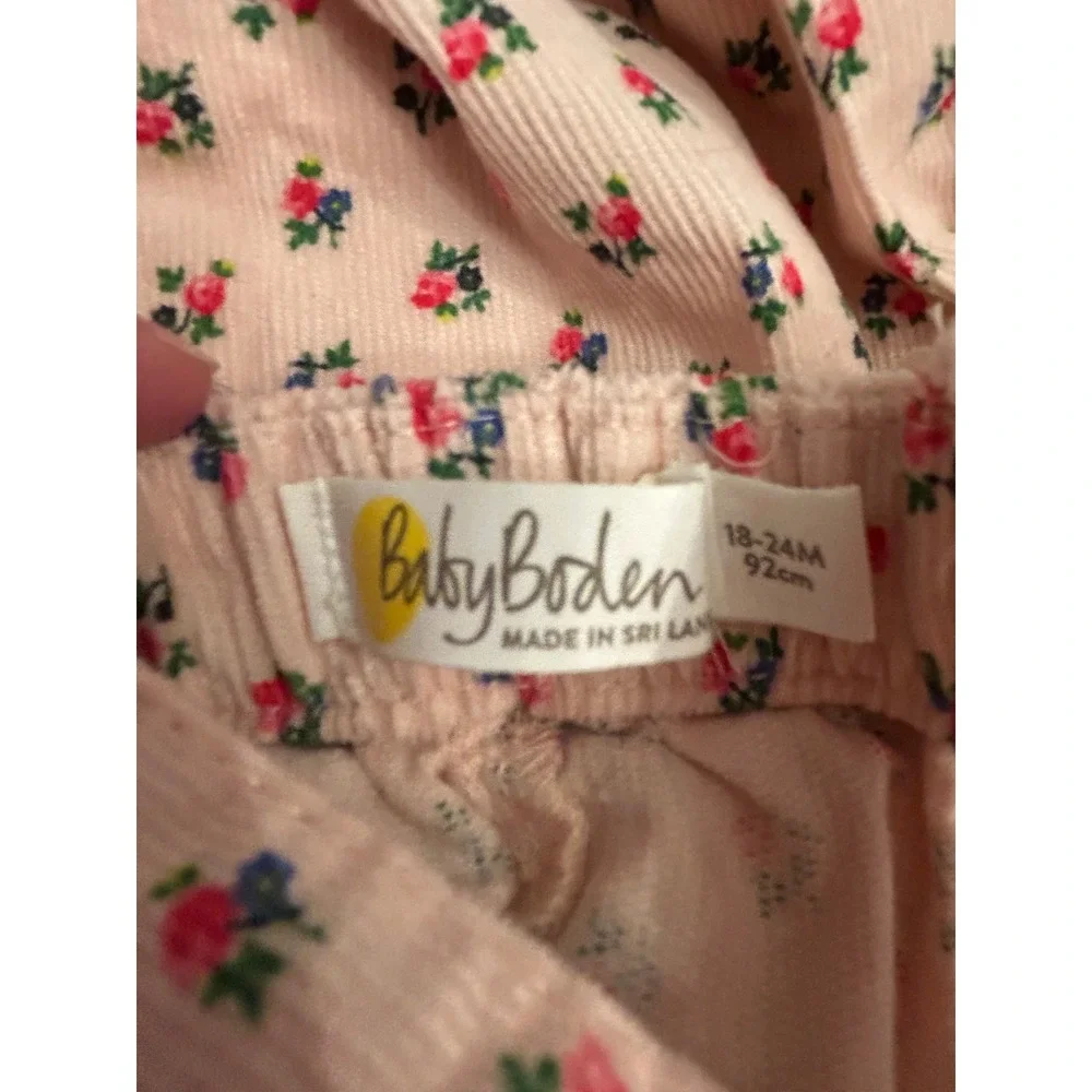 K26 Baby Boden Pink Floral Corduroy Overalls Girls 18-24 Months Print Romper